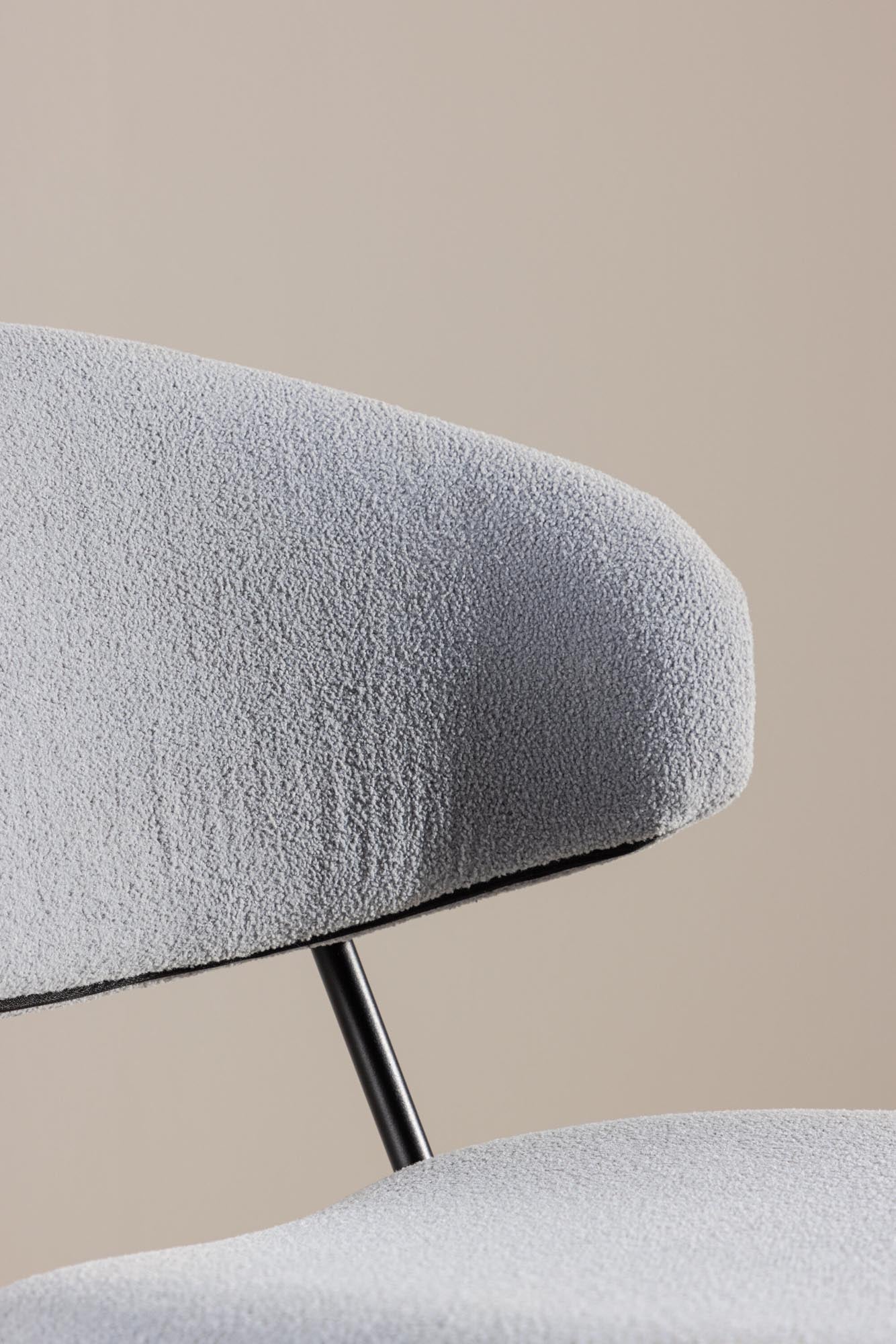 Chico Esszimmerstuhl in Blau präsentiert im Onlineshop von KAQTU Design AG. Schalenstuhl ist von Venture Home