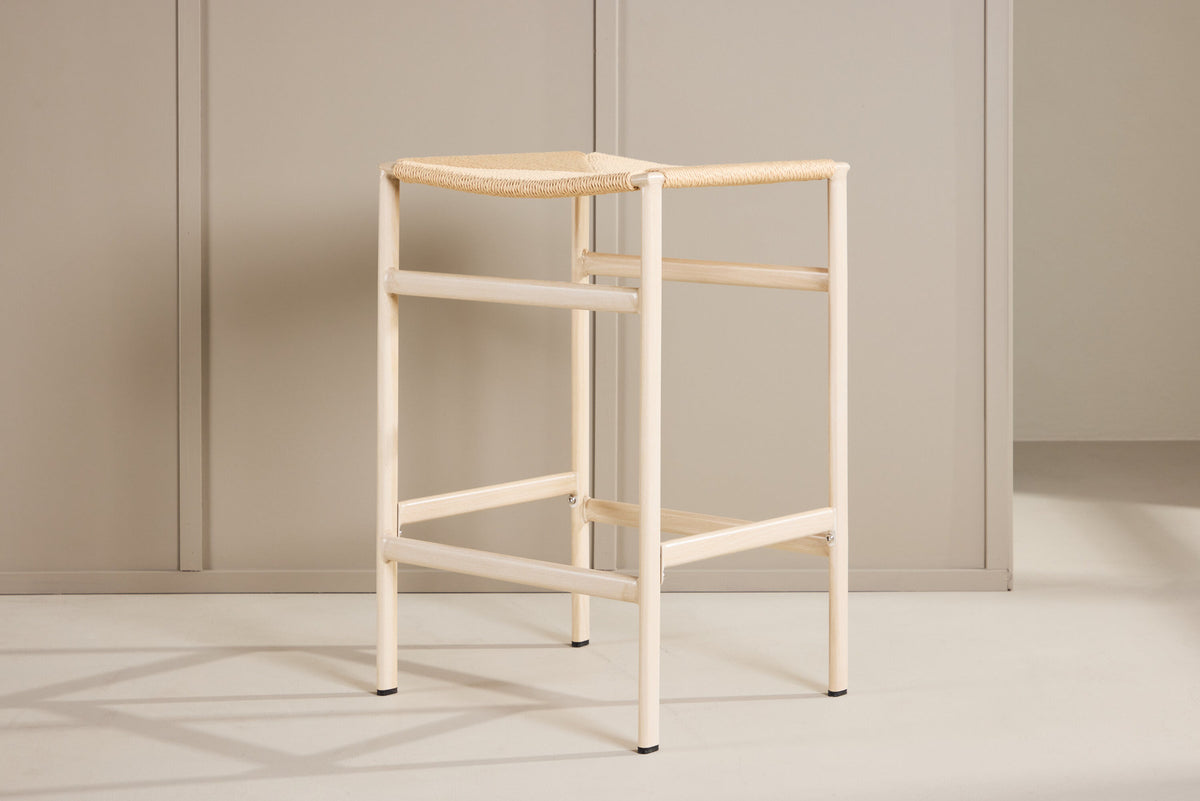 Polly Barstuhl in Beige präsentiert im Onlineshop von KAQTU Design AG. Barstuhl ist von Venture Home