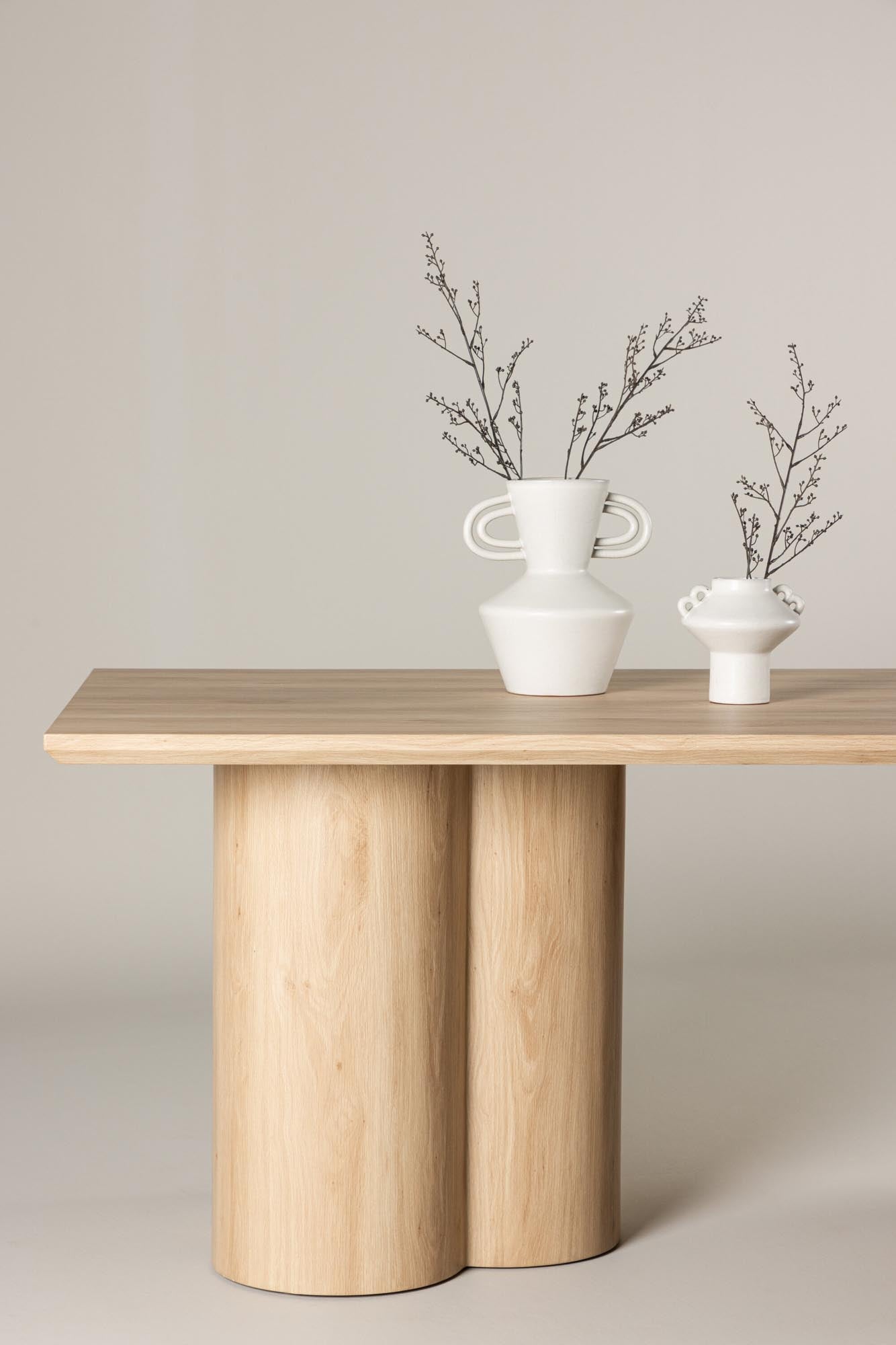 Eleganter Olivia Esstisch: Perfekte Symbiose aus Stil und Funktion.