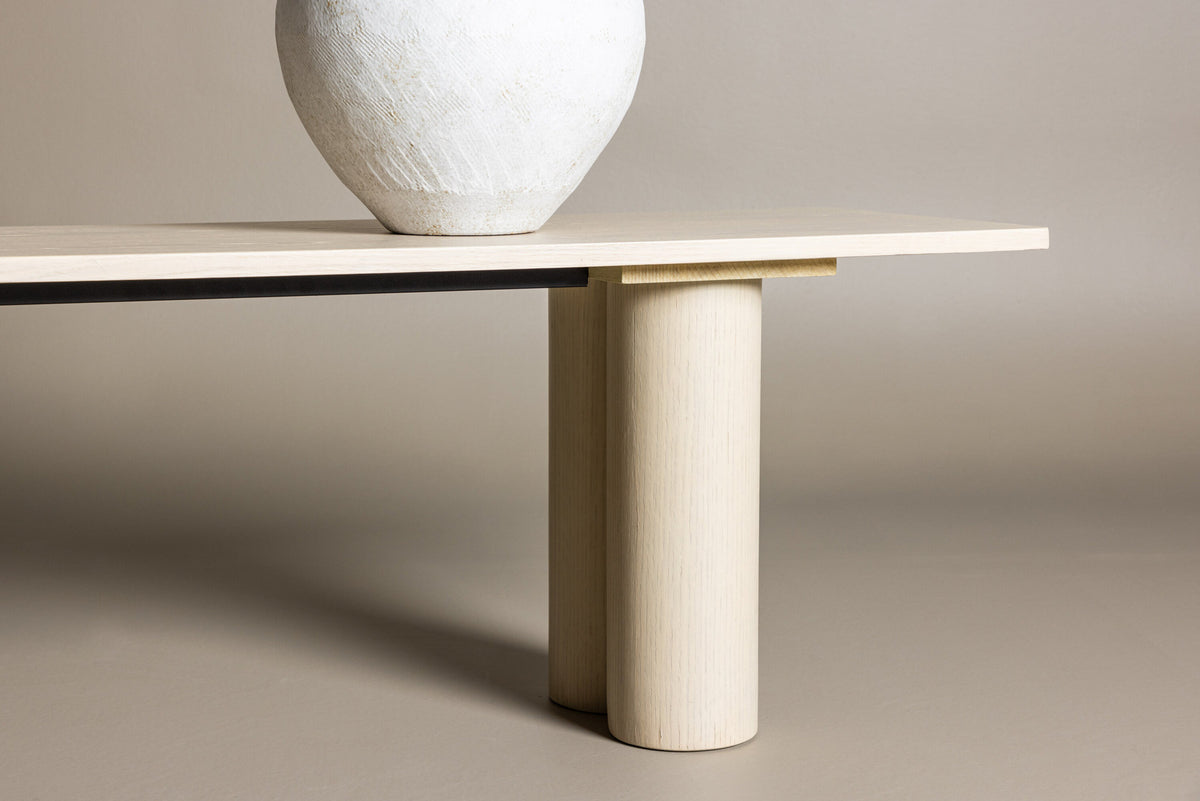 Olivia Bank in Tünche präsentiert im Onlineshop von KAQTU Design AG. Sitzbank ist von Venture Home