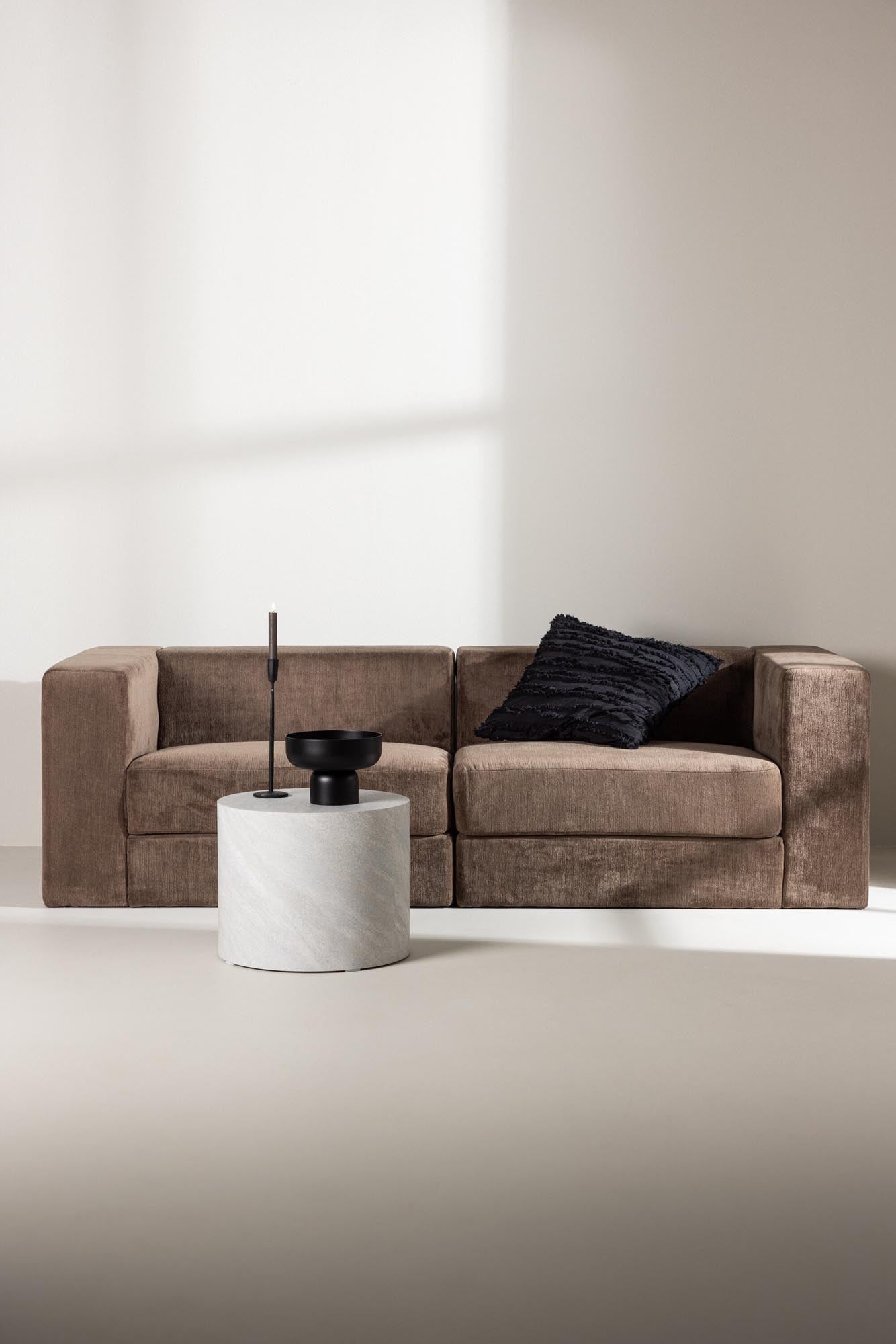 Lumi Sofa: Zeitloses Design und luxuriöser Komfort vereint.