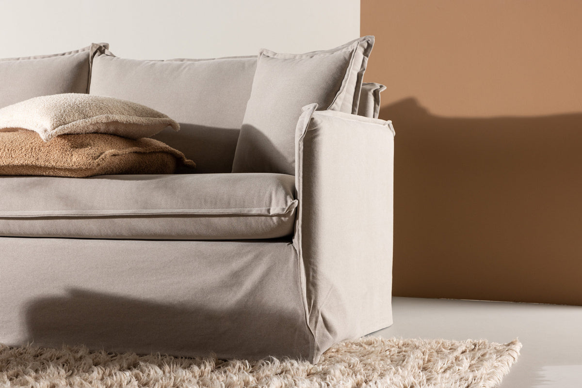 Nova 3-Seat Sofa in Schwarz Braun präsentiert im Onlineshop von KAQTU Design AG. 3er Sofa ist von Venture Home