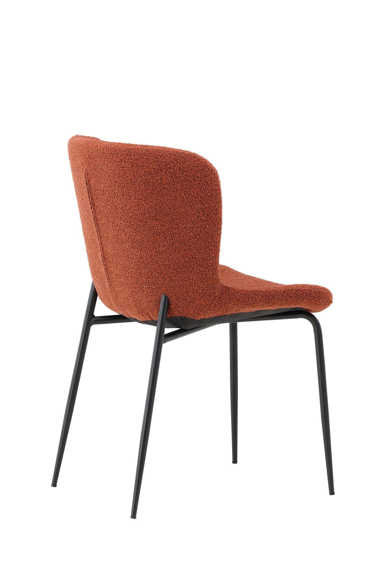 Erleben Sie den Modesto Esszimmerstuhl von Venture Home – ein stilvolles 2er-Set mit luxuriösem Bouclé und stabilen schwarzen Beinen für Ihr Esszimmer.