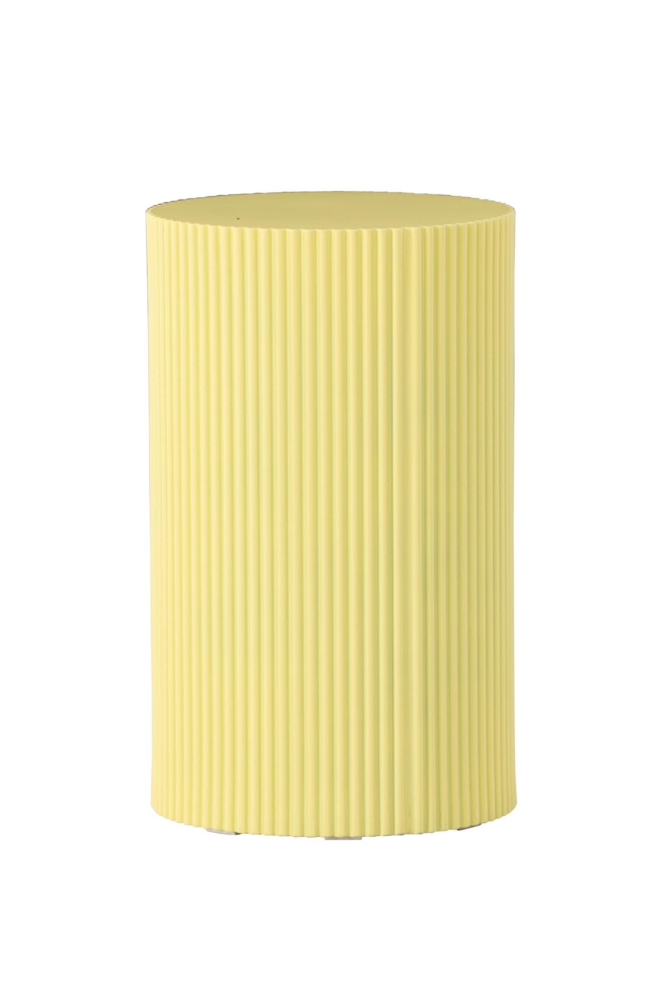 Lenox Beistelltisch in Gelb präsentiert im Onlineshop von KAQTU Design AG. Beistelltisch ist von Venture Home