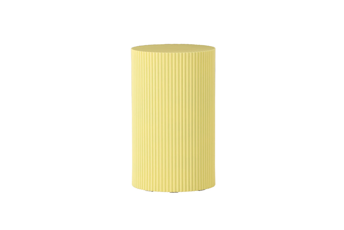 Lenox Beistelltisch in Gelb präsentiert im Onlineshop von KAQTU Design AG. Beistelltisch ist von Venture Home