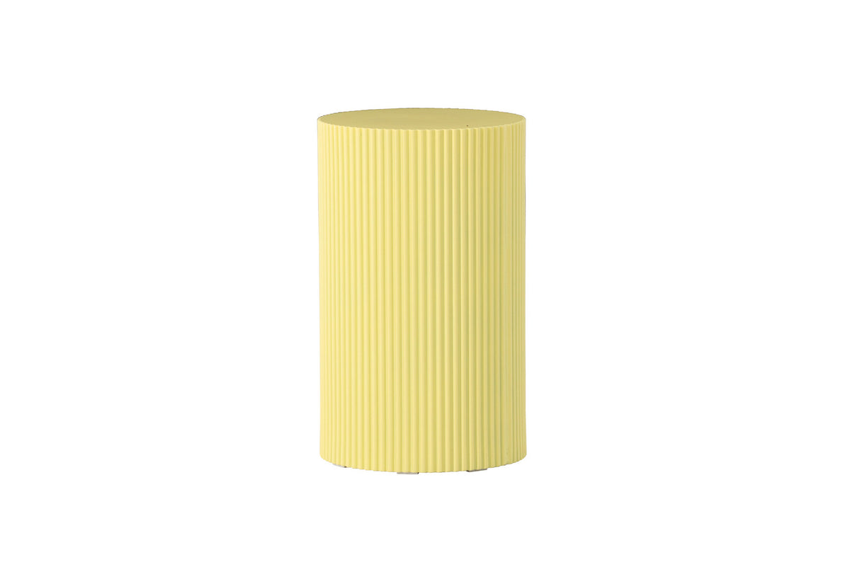Lenox Beistelltisch in Gelb präsentiert im Onlineshop von KAQTU Design AG. Beistelltisch ist von Venture Home