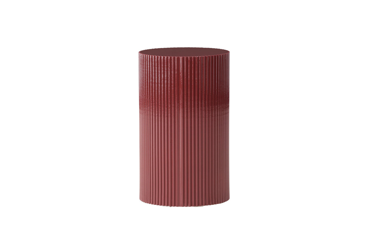 Lenox Beistelltisch in Burgund präsentiert im Onlineshop von KAQTU Design AG. Beistelltisch ist von Venture Home