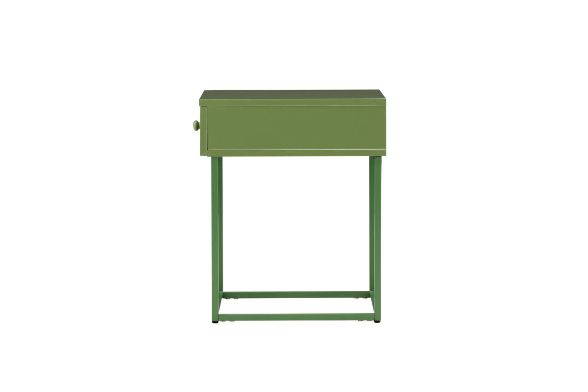 Bakal Nachttisch in Grün präsentiert im Onlineshop von KAQTU Design AG. Beistelltisch ist von Venture Home