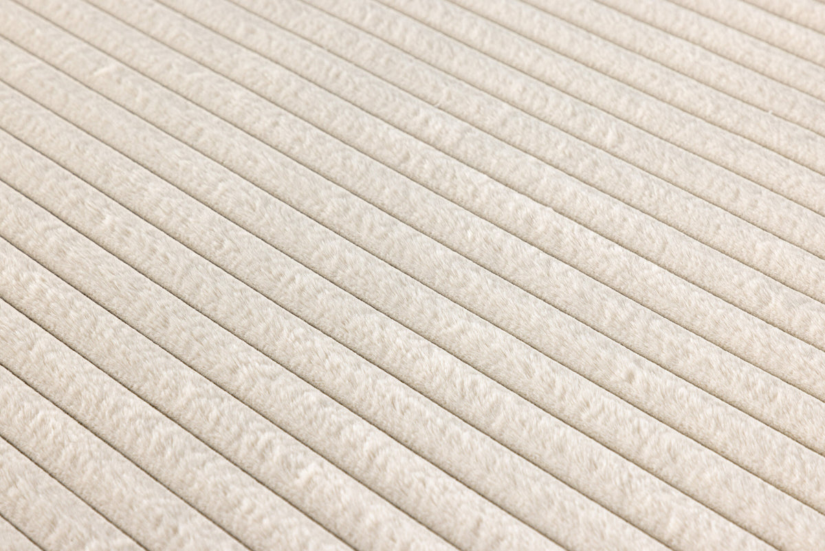 Miller Teppich in Cremefarben präsentiert im Onlineshop von KAQTU Design AG. Teppich ist von Venture Home