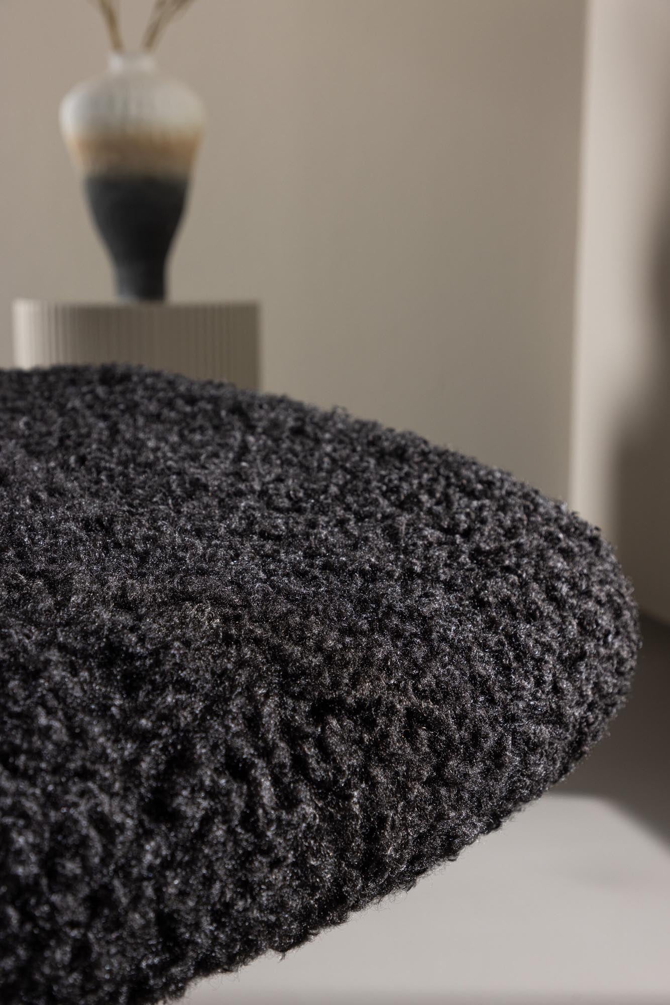 Hagön Lounge Stuhl: Komfort und Stil für Ihr modernes Zuhause.