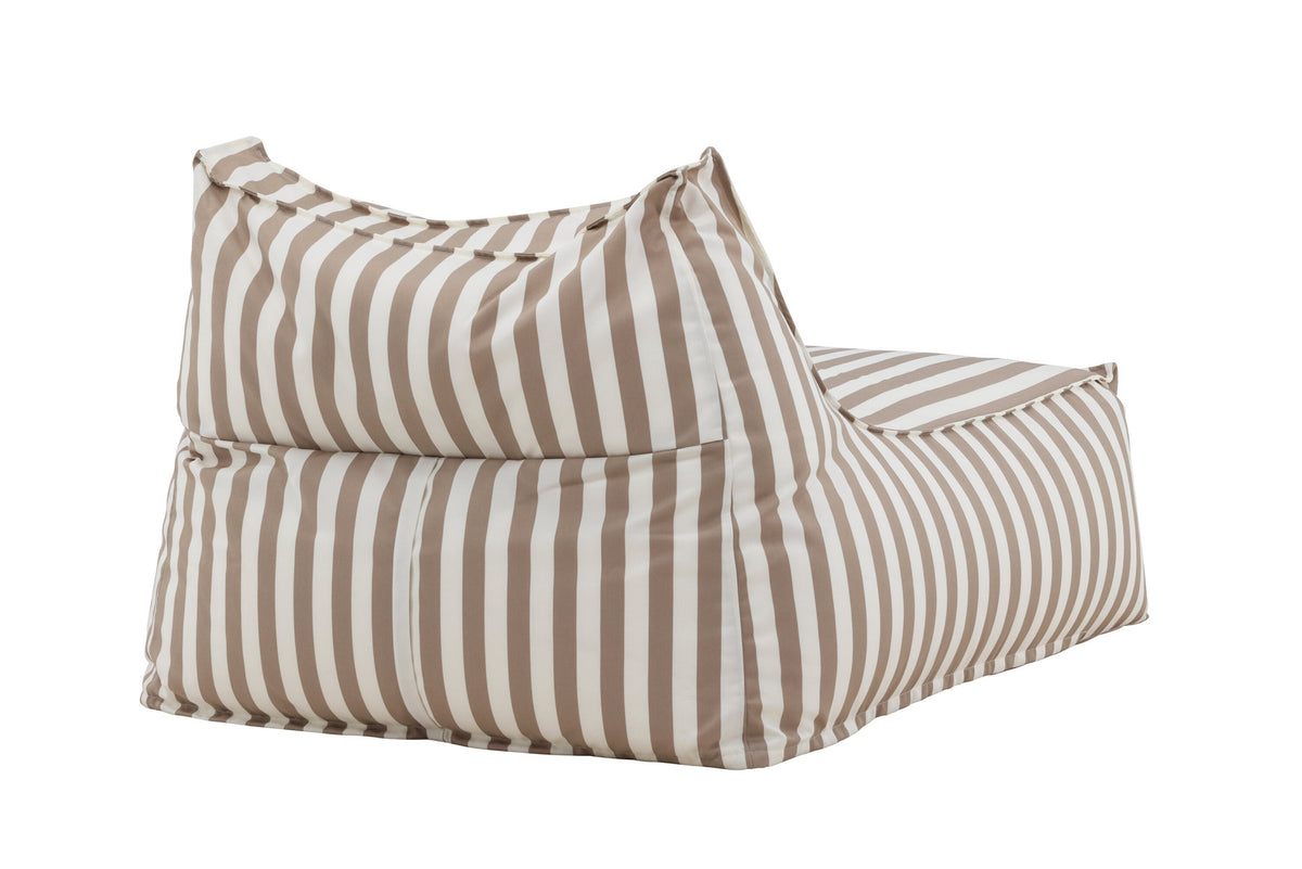 Redang Lounge Stuhl in Weiss präsentiert im Onlineshop von KAQTU Design AG. Outdoor-Sessel ist von Venture Home