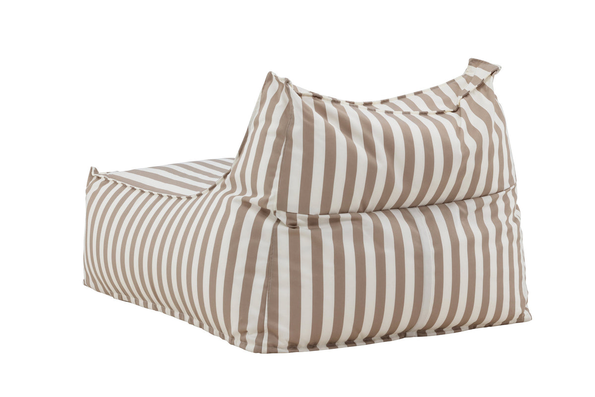 Redang Lounge Stuhl in Weiss präsentiert im Onlineshop von KAQTU Design AG. Outdoor-Sessel ist von Venture Home