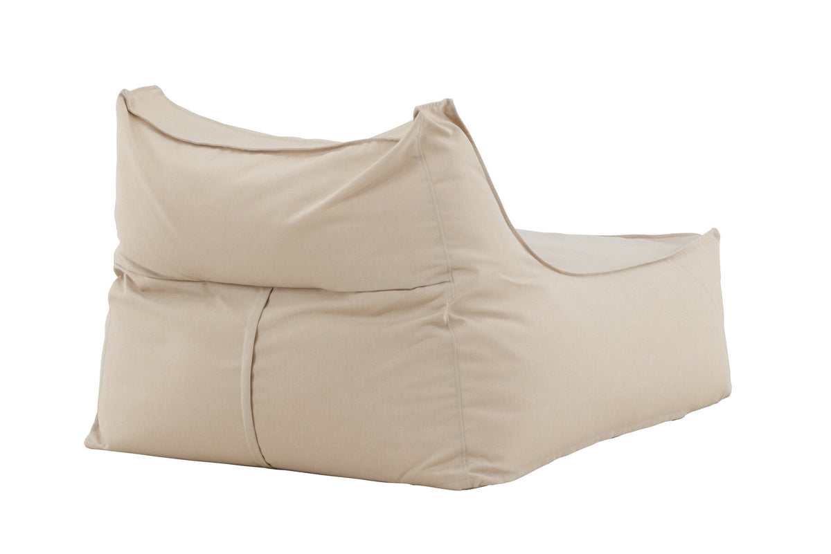 Redang Lounge Stuhl in Beige präsentiert im Onlineshop von KAQTU Design AG. Outdoor-Sessel ist von Venture Home