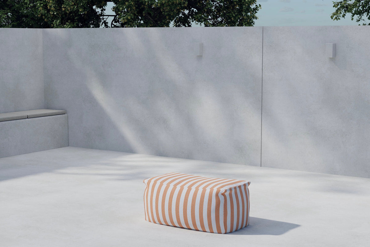 Redang Loungesofa in Pfirsich präsentiert im Onlineshop von KAQTU Design AG. Lounge Sofa ist von Venture Home
