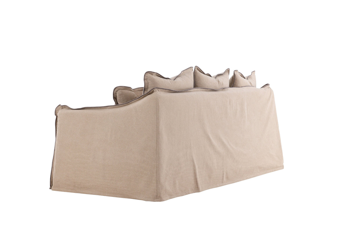 Oskarshamn 3 Seater Sofa in Beige/Brown präsentiert im Onlineshop von KAQTU Design AG. 3er Sofa ist von Vind