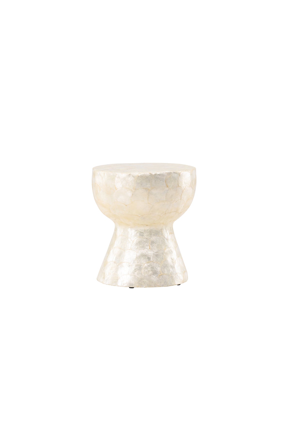 Sandön Sofatisch in Capiz / Natural präsentiert im Onlineshop von KAQTU Design AG. Beistelltisch ist von Vind