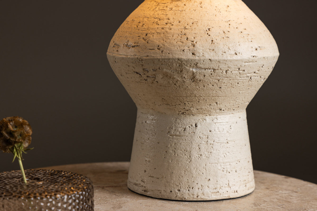 Valön Tischleuchte ⌀30 in Terracotta / Ivory Jute präsentiert im Onlineshop von KAQTU Design AG. Tischleuchte ist von Vind