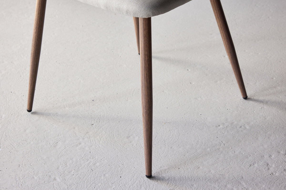 Night Esszimmerstuhl in Beige präsentiert im Onlineshop von KAQTU Design AG. Stuhl ist von Venture Home