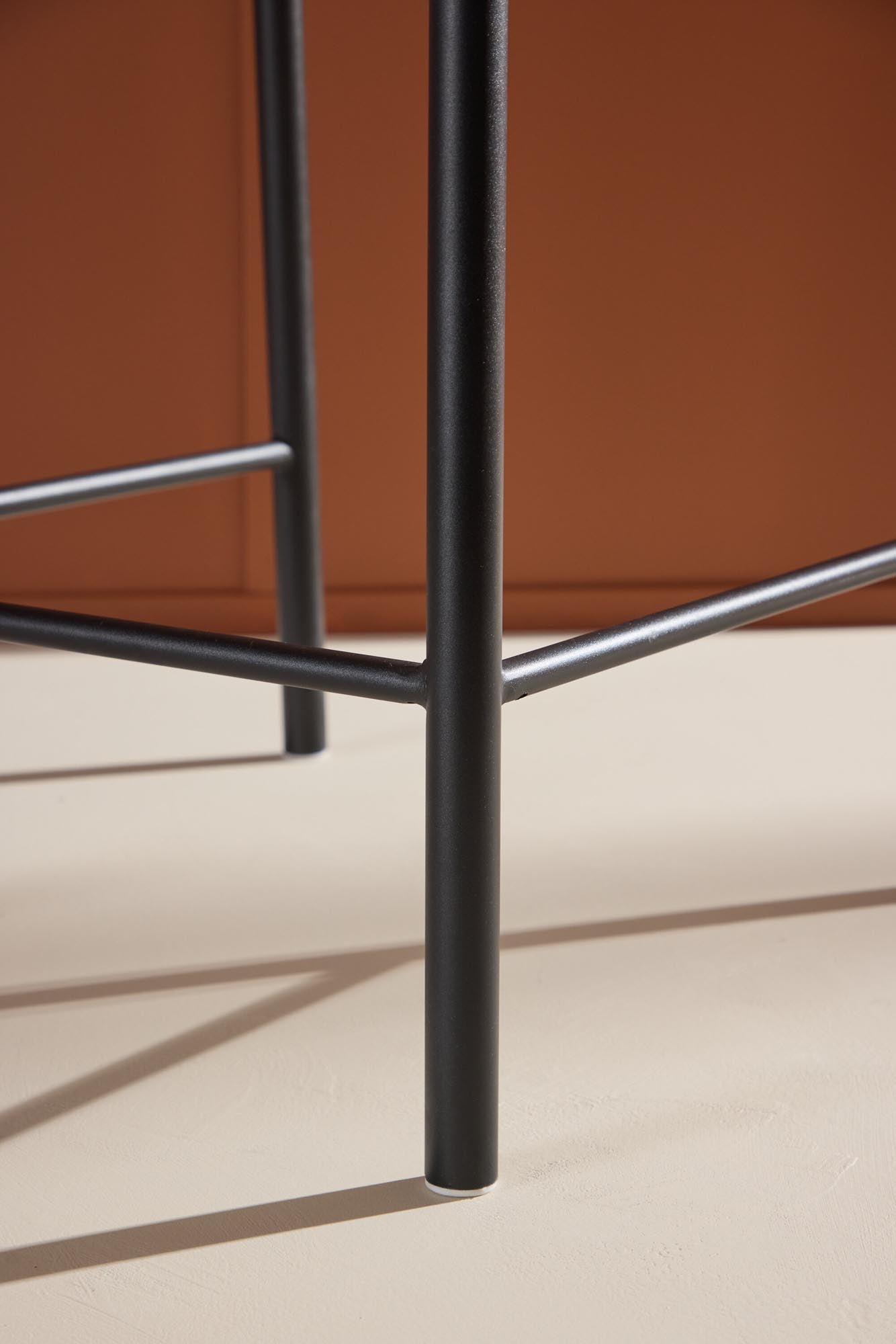 Polly Barstuhl von Venture Home: Stilvolles und modernes Design, ideal für Bar oder Küche, bietet Komfort und Eleganz.