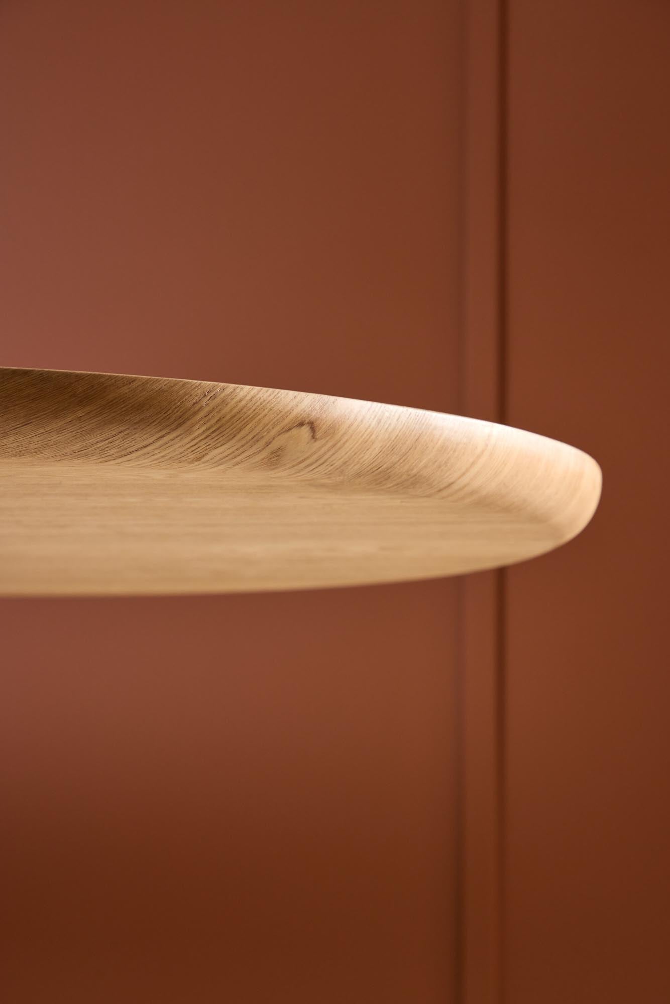 Eleganter ovaler Esstisch Stjärnö von Venture Home, ideal für moderne Wohnräume, mit stilvollem und zeitlosem Look.