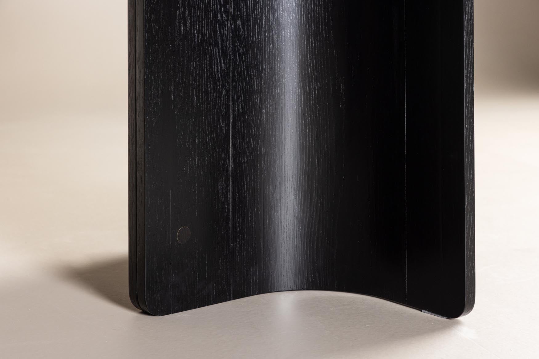 Stilvoller Tyresö Esstisch von Vind: 100x220 cm, ideal für gesellige Abende und unvergessliche Momente mit Familie und Freunden.