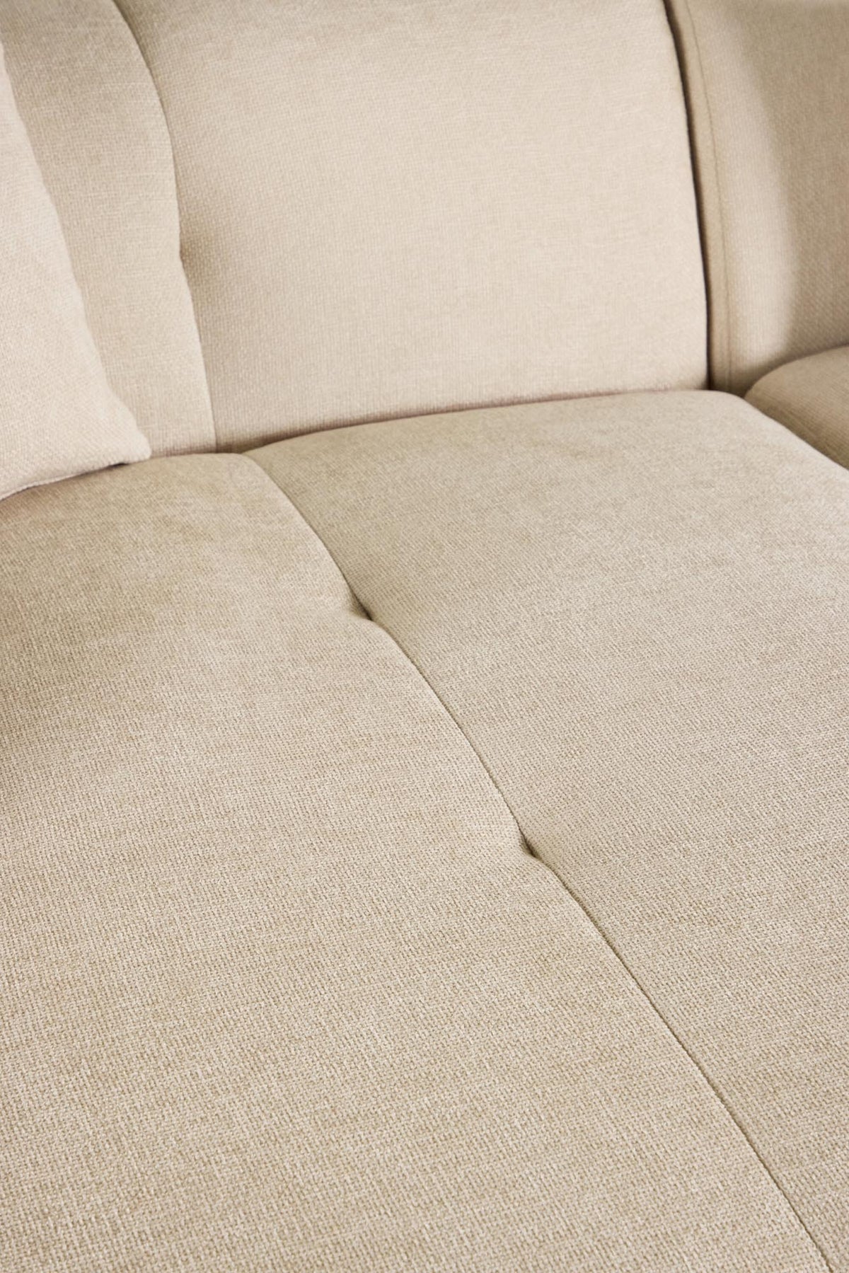 Positano Ecksofa in Beige präsentiert im Onlineshop von KAQTU Design AG. Ecksofa ist von Vind