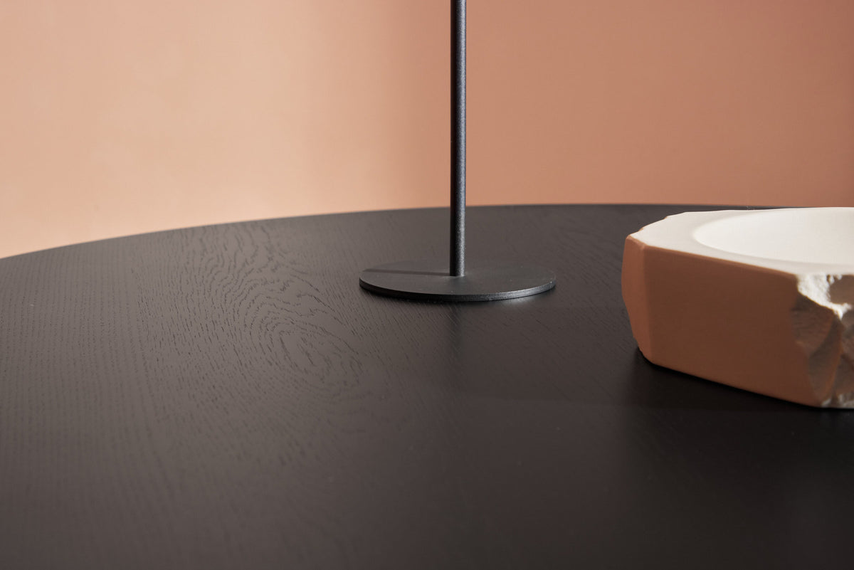 Copenhagen Sofatisch in Schwarz präsentiert im Onlineshop von KAQTU Design AG. Beistelltisch ist von Venture Home