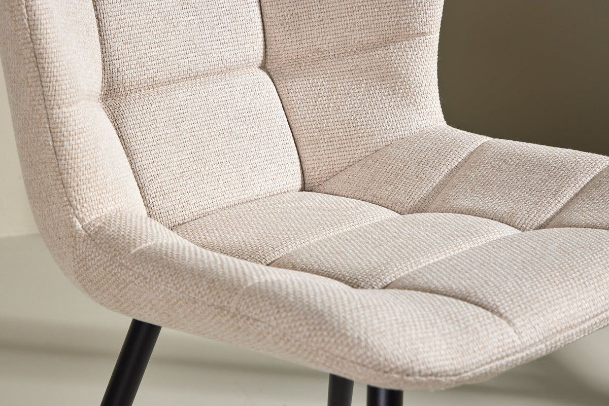 Lily Esszimmerstuhl in Beige präsentiert im Onlineshop von KAQTU Design AG. Stuhl ist von Venture Home