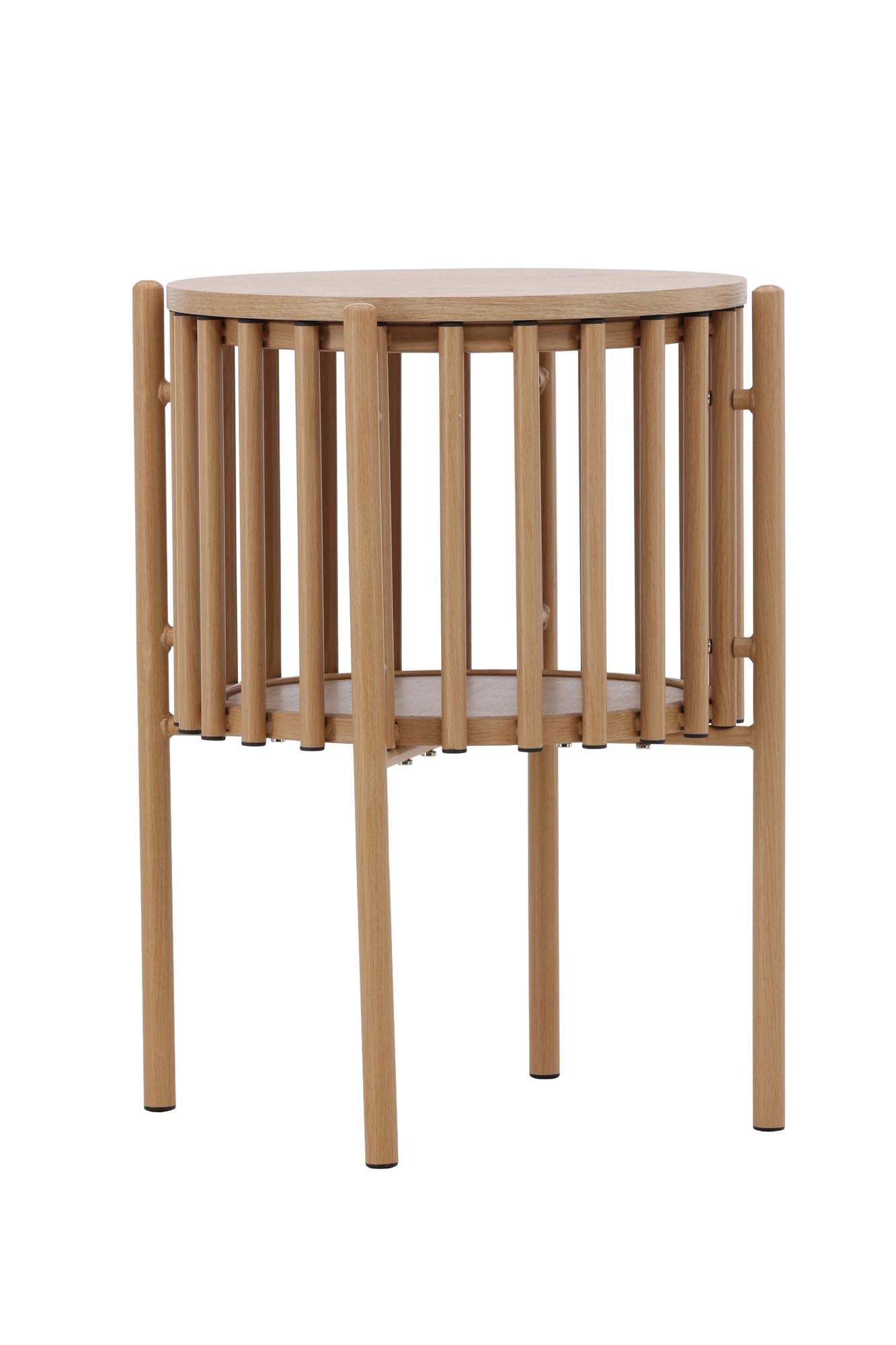 Erleben Sie den Rubbo Beistelltisch von Venture Home – ein stilvolles Möbelstück, das skandinavische Ästhetik und praktische Nutzung harmonisch verbindet.