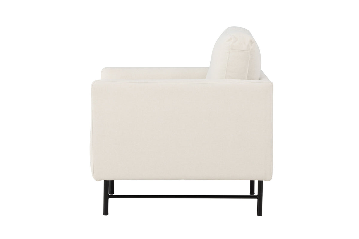 Sessel Sky in White präsentiert im Onlineshop von KAQTU Design AG. Sessel mit Armlehnen ist von Venture Home