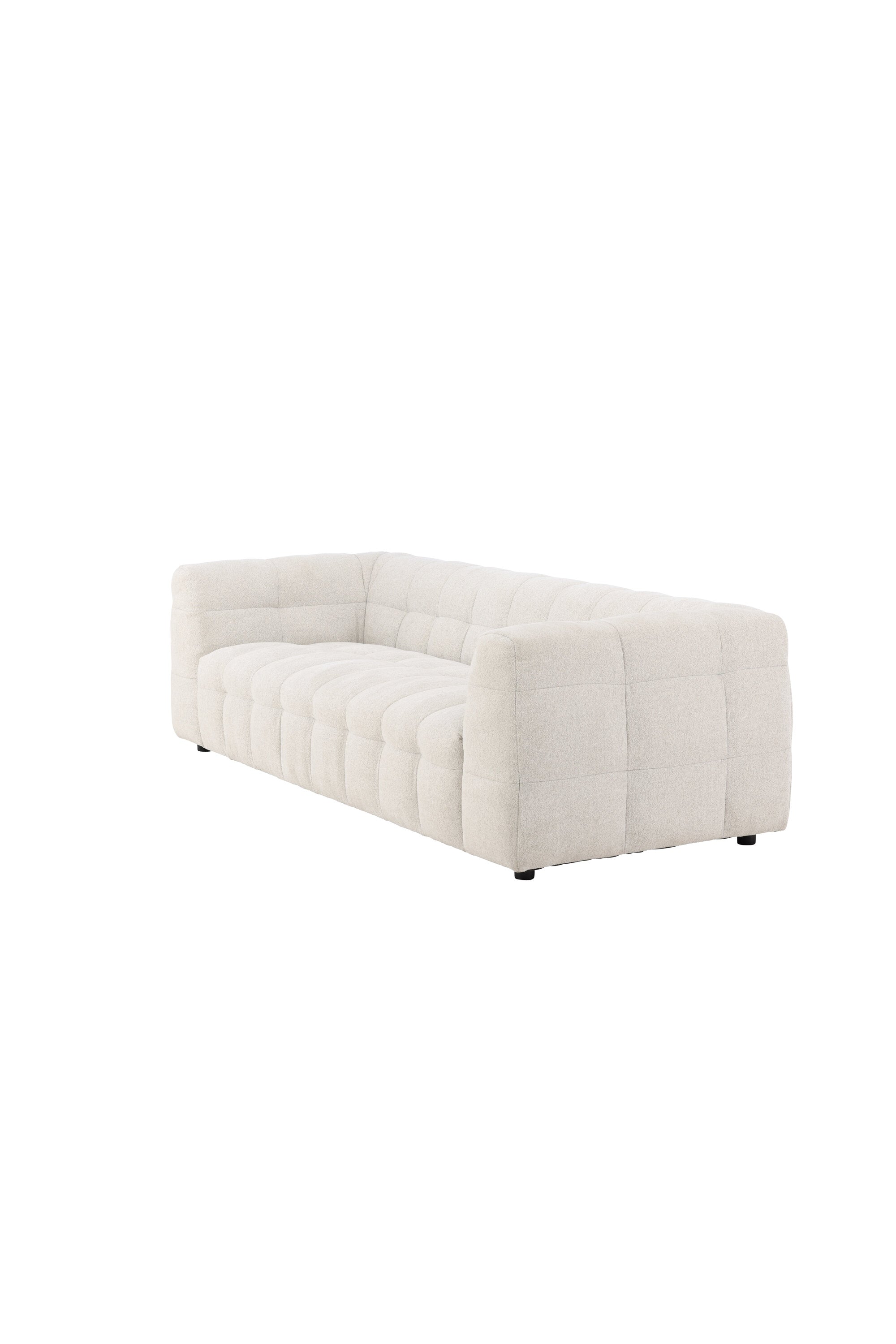 Das Malou 3-Sitzer Sofa von Venture Home kombiniert modernes Design mit Komfort und ist ideal für stilvolle Wohnzimmer.