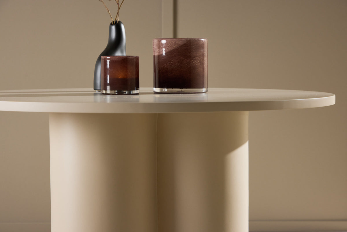 Olivia Coffee Tisch von Venture Home – Wohnbeispiel