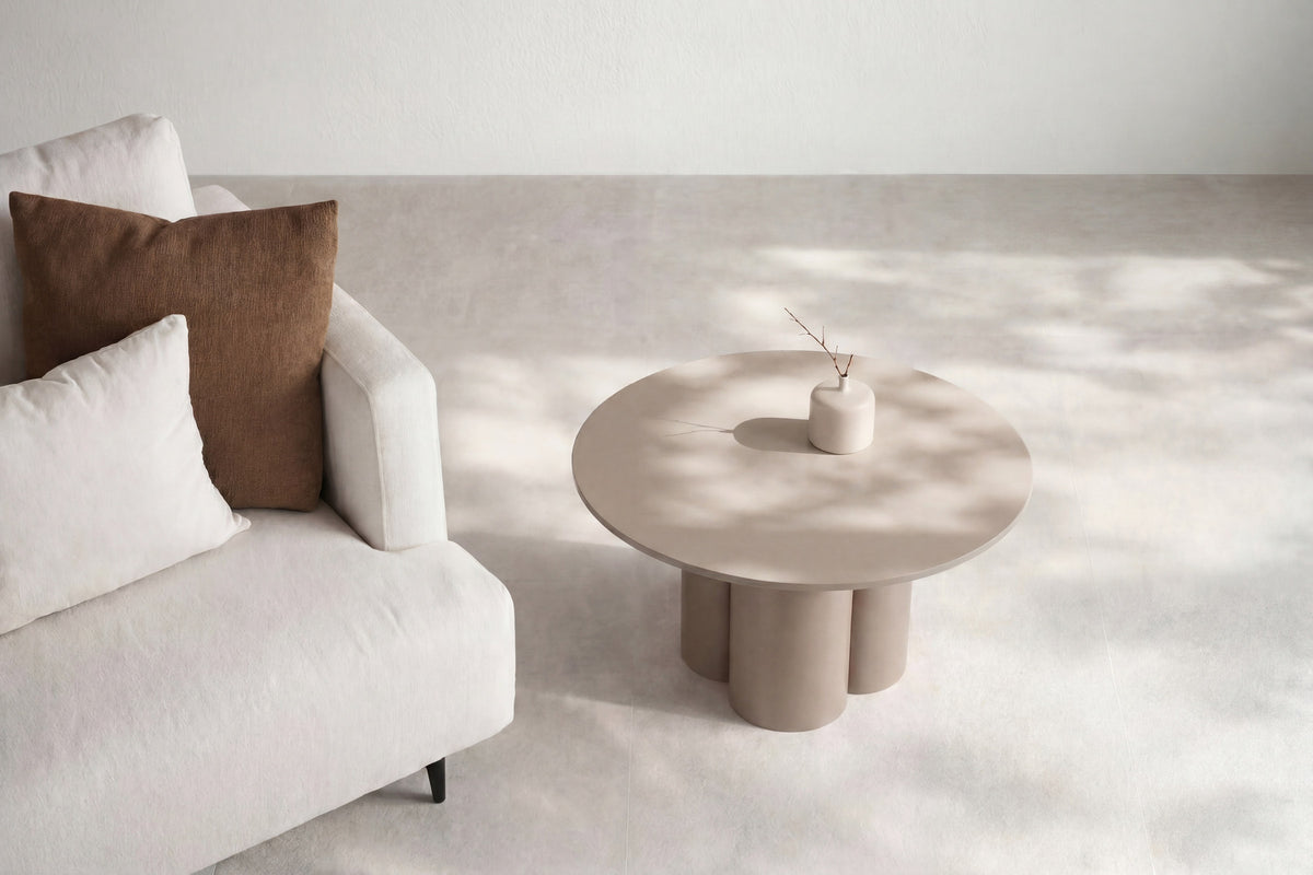 Olivia Sofa-Tisch in Braun präsentiert im Onlineshop von KAQTU Design AG. Couchtisch ist von Venture Home