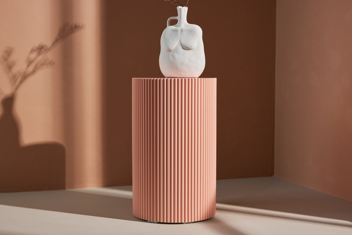 Lenox Beistelltisch in Peach präsentiert im Onlineshop von KAQTU Design AG. Beistelltisch ist von Venture Home