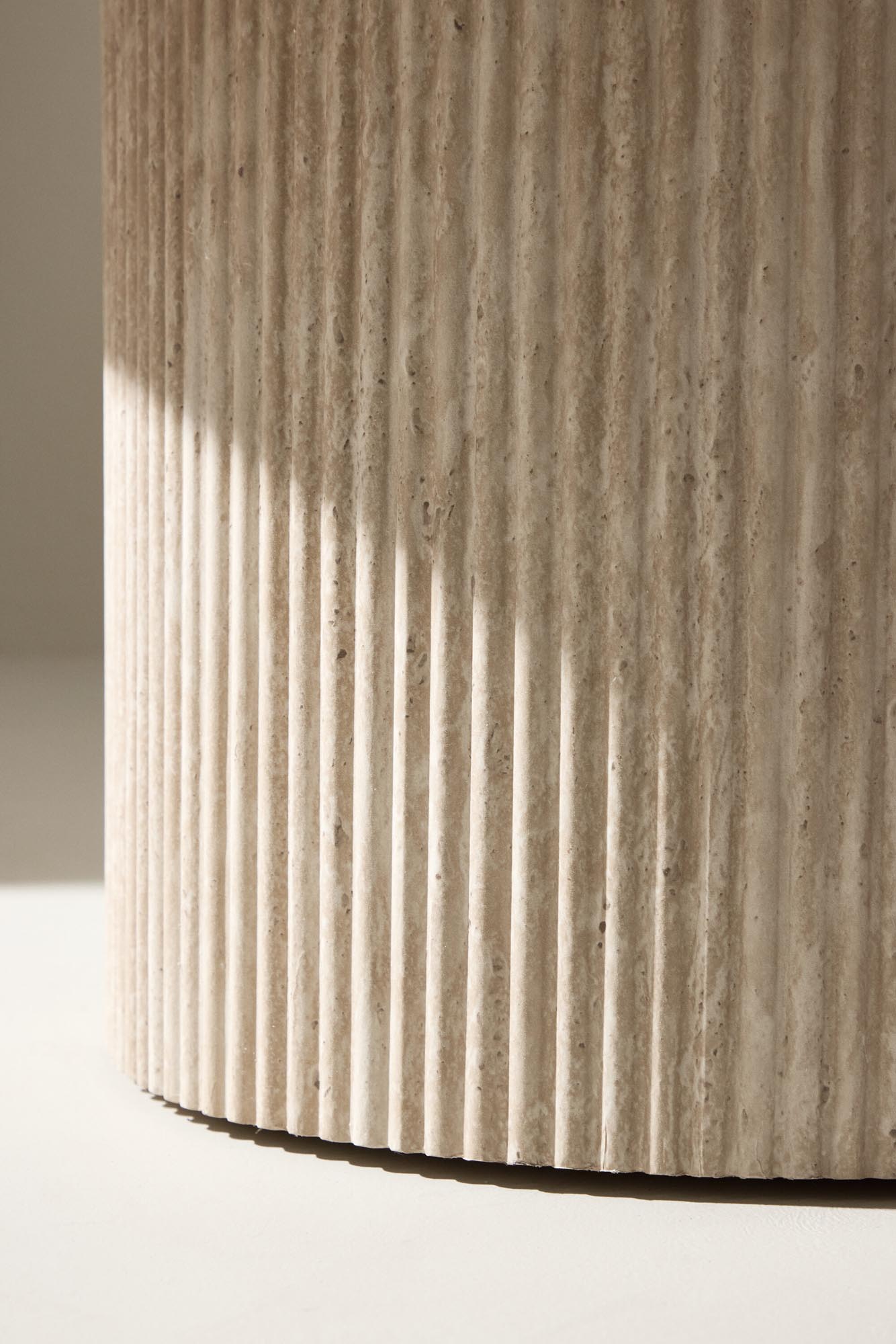 Eleganter Sofatisch Härön von Venture Home, ø80 cm, modernes Design, perfekt für Wohnzimmer, praktisch und hochwertig.