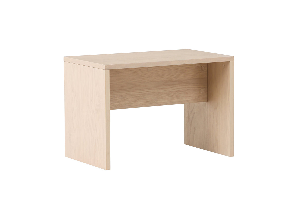 Juni Sofatisch in Whitewash präsentiert im Onlineshop von KAQTU Design AG. Beistelltisch ist von Venture Home