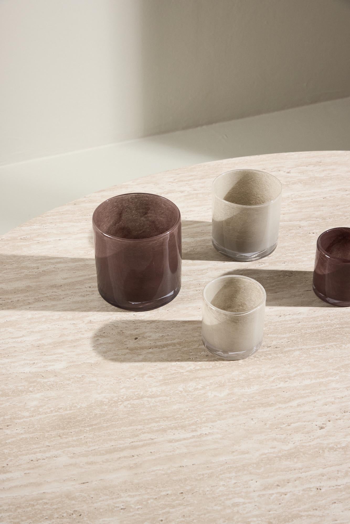 Moderner Sofatisch Megg von Venture Home, 130x78 cm, stilvolles Design, langlebig und ideal für jedes Wohnzimmer.