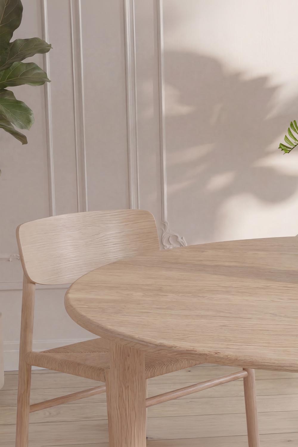 Hilo Oval Esstisch in Natur präsentiert im Onlineshop von KAQTU Design AG. Esstisch ist von Venture Home