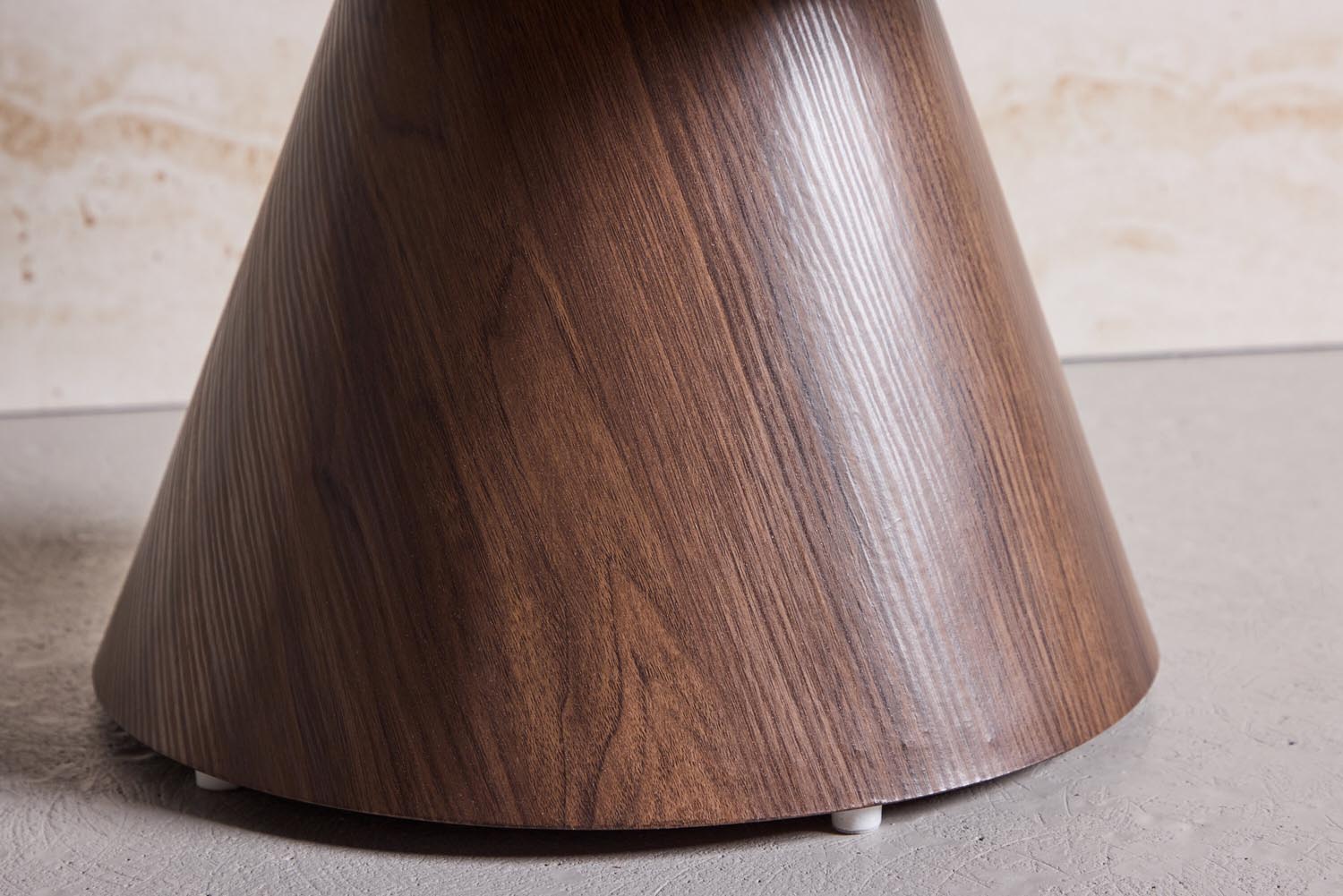 Lanzo Pouf in Grün präsentiert im Onlineshop von KAQTU Design AG. Pouf ist von Venture Home