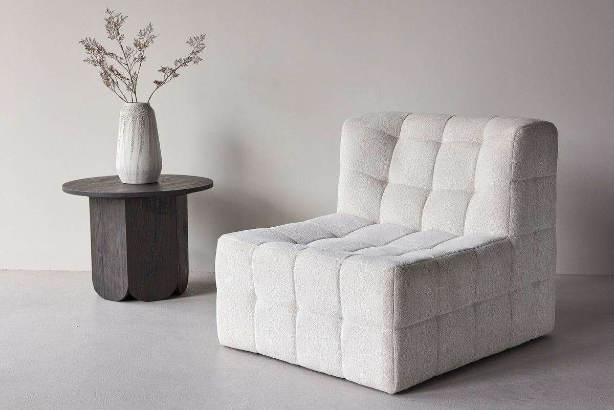 Malou Sessel in Beige präsentiert im Onlineshop von KAQTU Design AG. Sessel ist von Venture Home