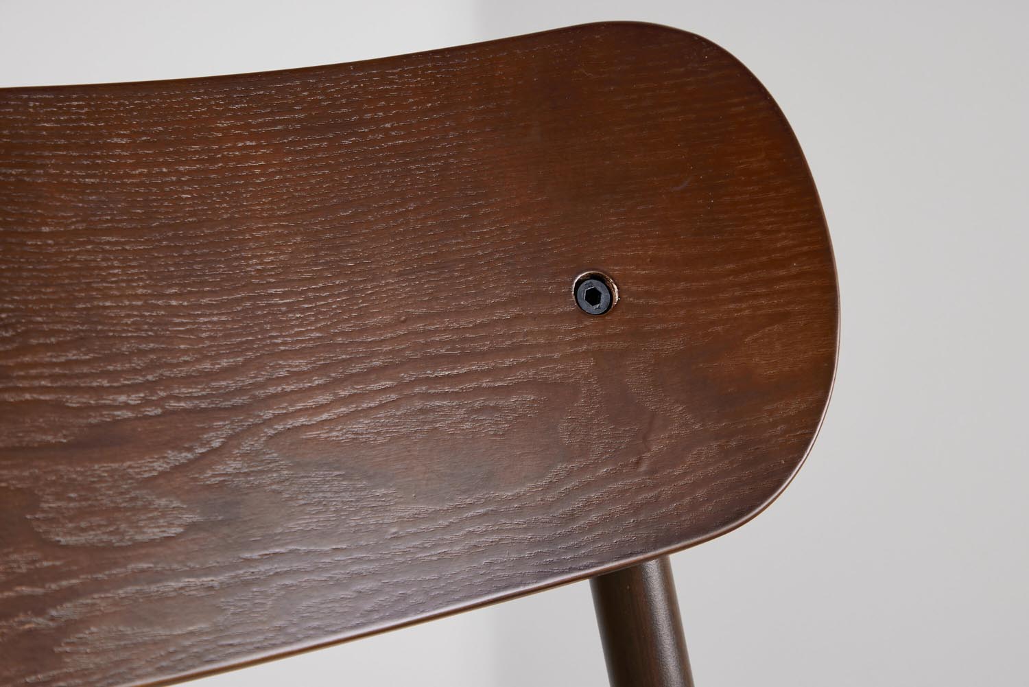 Polly Esszimmerstuhl in Mokka präsentiert im Onlineshop von KAQTU Design AG. Stuhl ist von Venture Home