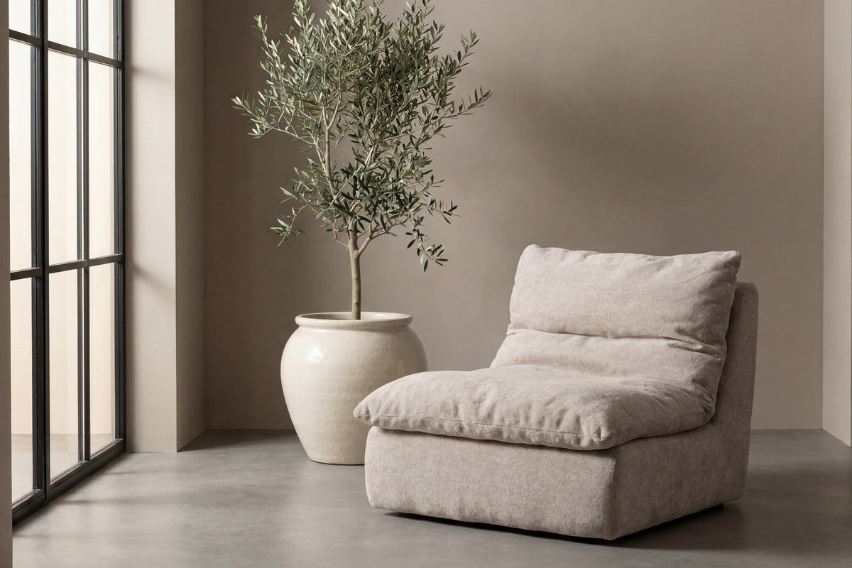 Selar Loungestuhl in Weiss präsentiert im Onlineshop von KAQTU Design AG. Outdoor-Sessel ist von Venture Home