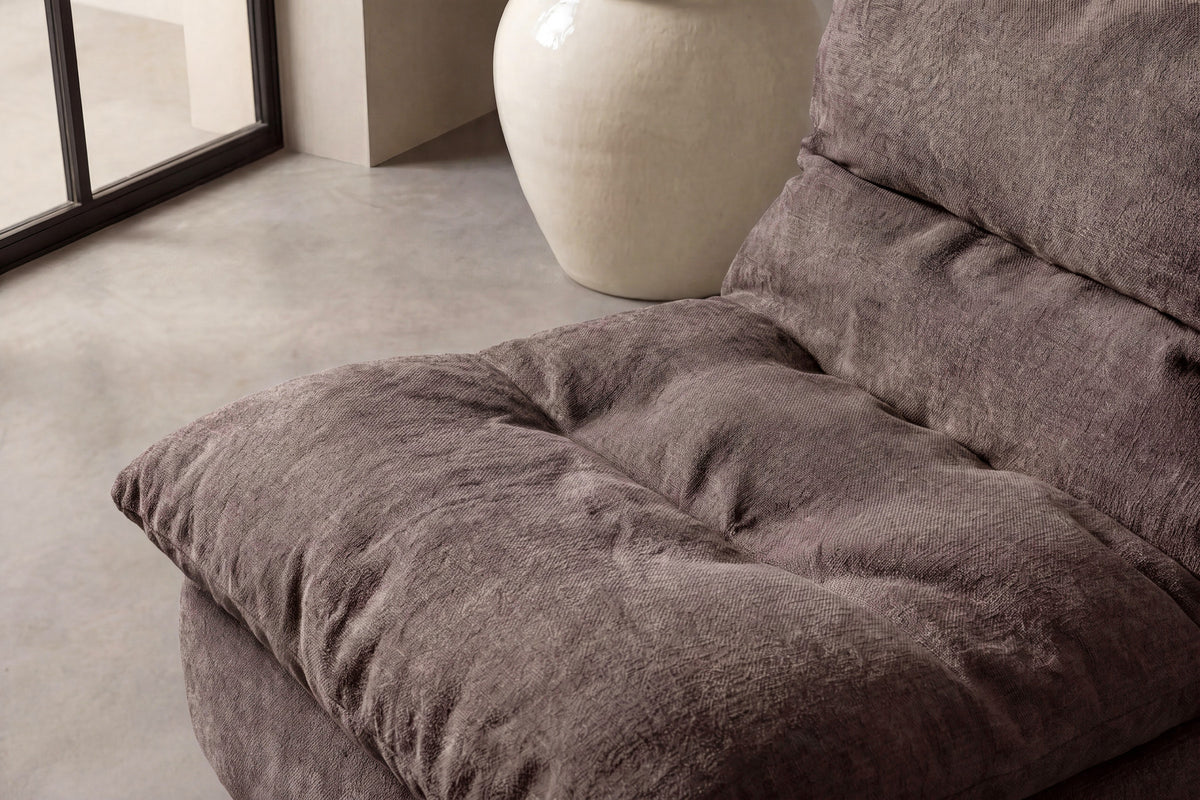 Selar Loungestuhl in Braun präsentiert im Onlineshop von KAQTU Design AG. Outdoor-Sessel ist von Venture Home
