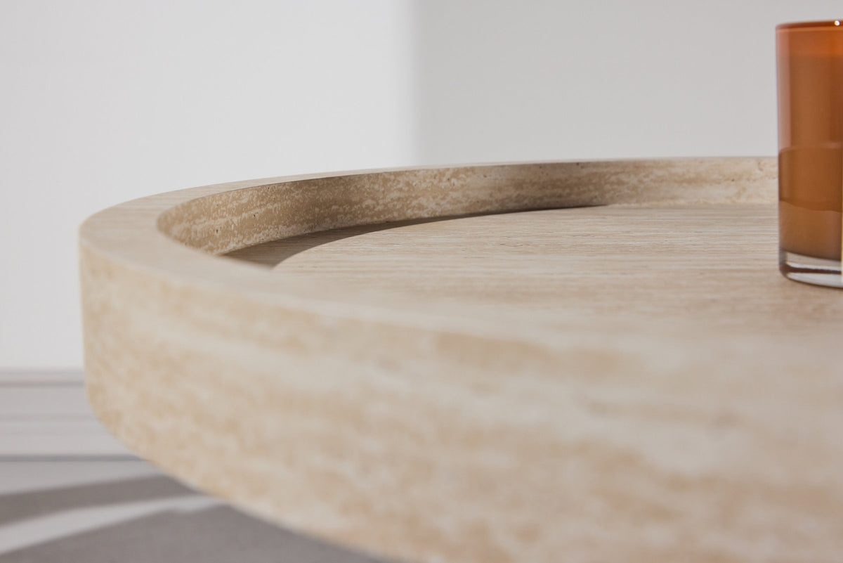 Krille Sofatisch in Beige präsentiert im Onlineshop von KAQTU Design AG. Beistelltisch ist von Venture Home