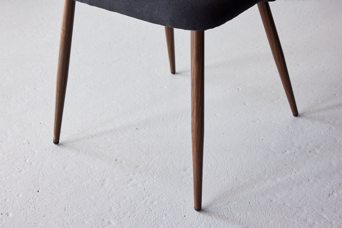 Night Esszimmerstuhl in Schwarz präsentiert im Onlineshop von KAQTU Design AG. Stuhl ist von Venture Home