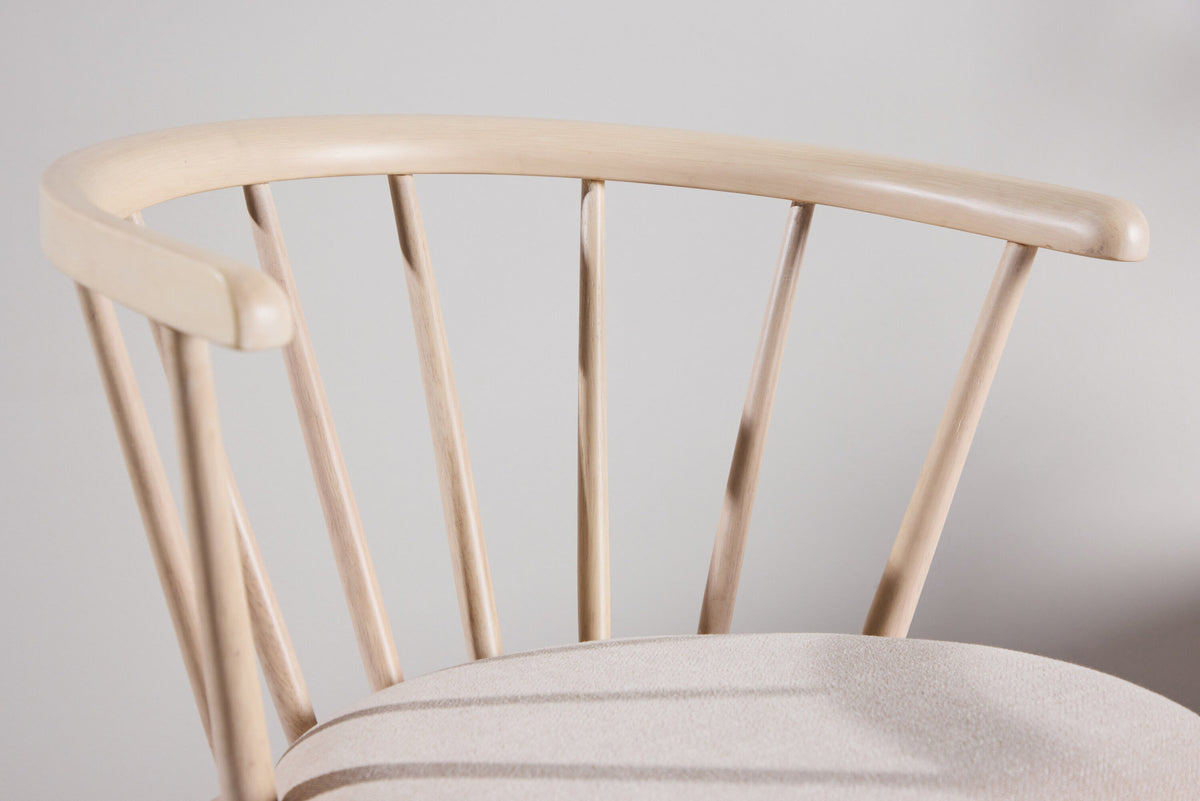 Bobby Esszimmerstuhl in Tünche präsentiert im Onlineshop von KAQTU Design AG. Stuhl ist von Venture Home