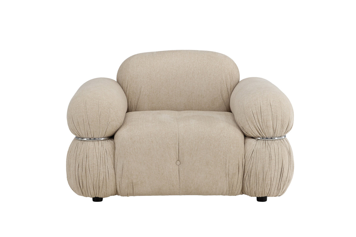 Mika Loungestuhl in Beige präsentiert im Onlineshop von KAQTU Design AG. Sessel ist von Venture Home