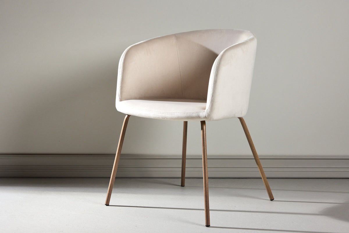 Berit Esszimmerstuhl von Venture Home mit braunem Polyester-Cord-Sitz, schwarzen Stahlbeinen und Armlehnen, modernes schlichtes Design