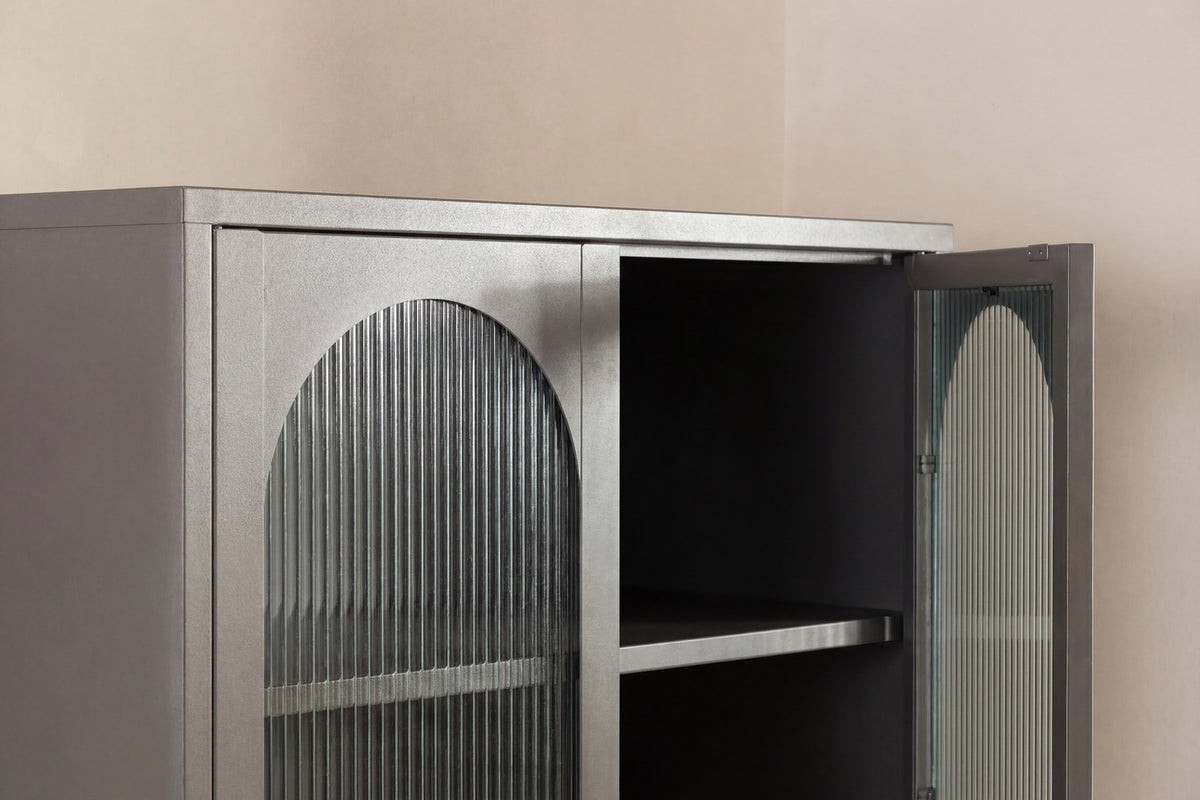 Lima Cabinet in Braun präsentiert im Onlineshop von KAQTU Design AG. Cabinet ist von Venture Home