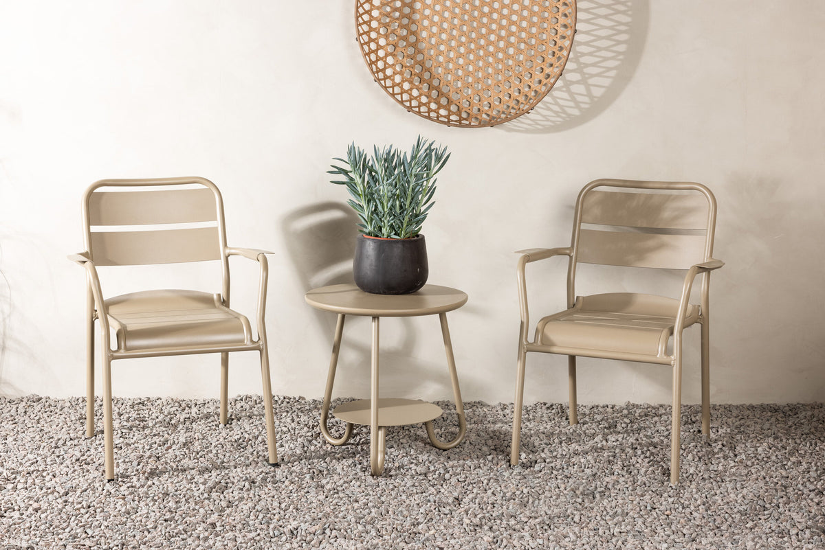 Faro Café Set in Beige/Beige präsentiert im Onlineshop von KAQTU Design AG. Gartentischset ist von Venture Home